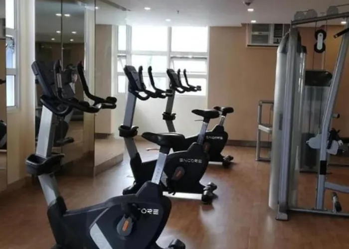 Grand Staycation Newport Apartahotel Manila